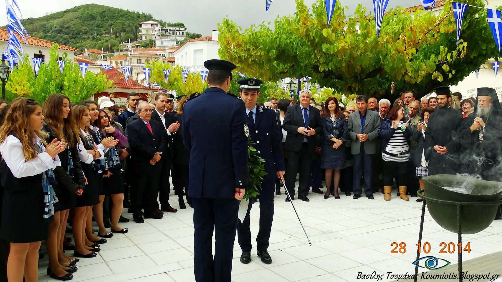 Οι κοντές φουστίτσες είχαν την τιμητική τους και στη παρέλαση της 28η Οκτωβρίου στην Κύμη [photos] - Φωτογραφία 8