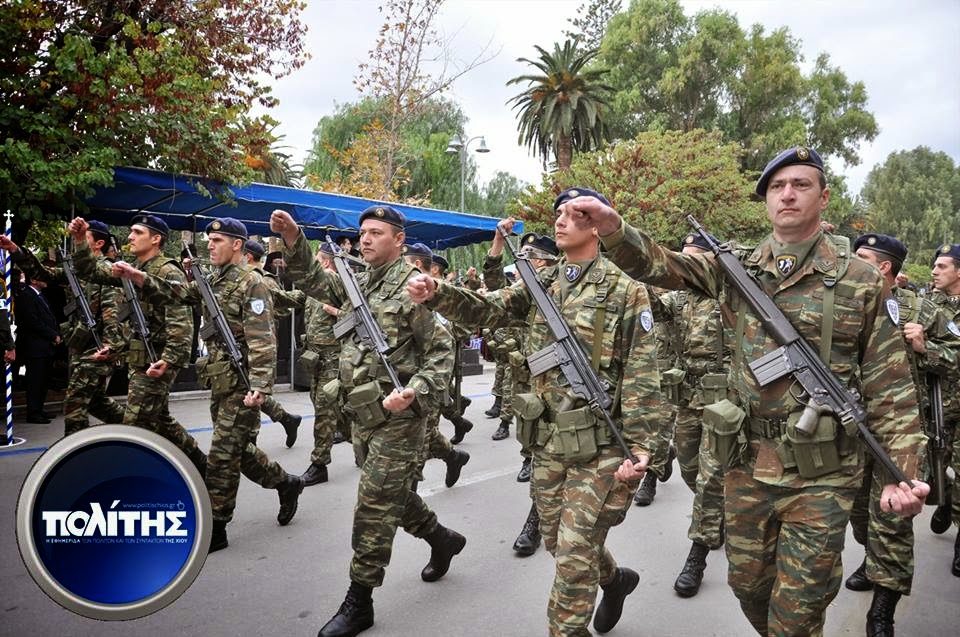 Φωτό και βίντεο από τη στρατιωτική παρέλαση στη Χίο - Φωτογραφία 2