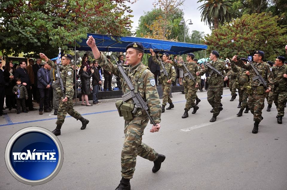 Φωτό και βίντεο από τη στρατιωτική παρέλαση στη Χίο - Φωτογραφία 6