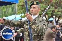 Φωτό και βίντεο από τη στρατιωτική παρέλαση στη Χίο