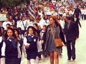 Οι γυναίκες στην παρέλαση στην πόλη των Τρικάλων - Φωτογραφία 4