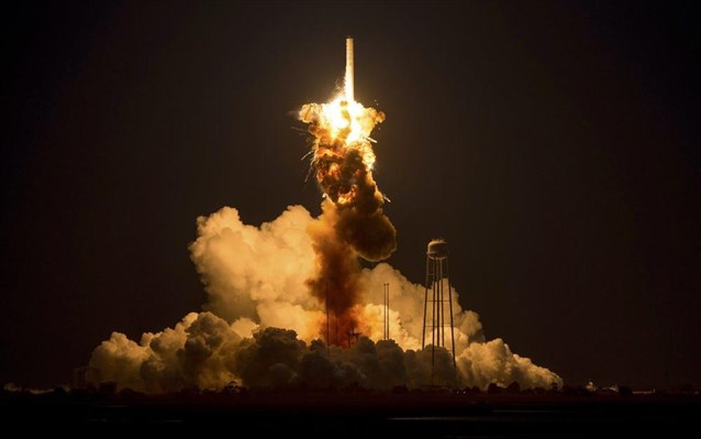 ΗΠΑ: Μη επανδρωμένο διαστημικό σκάφος εξερράγη λίγο μετά την απογείωση - Φωτογραφία 1