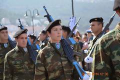Φωτό από την παρουσίαση της διμοιρίας επιδείξεων στη Σάμο