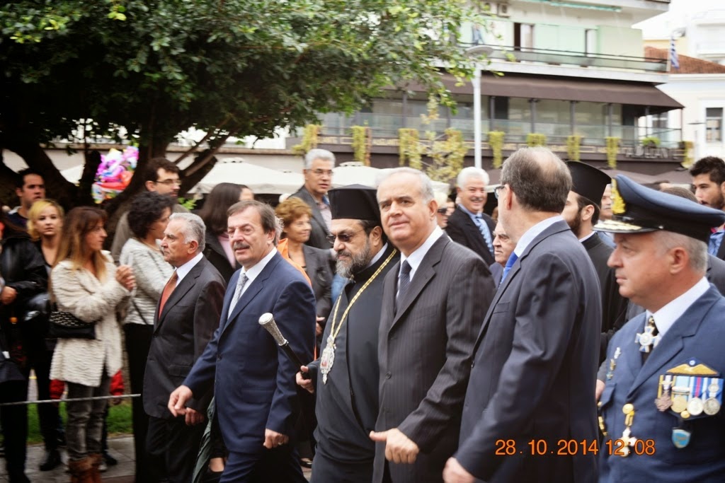 Παρουσία του ΥΦΕΘΑ Ιωάννη Λαμπρόπουλου στις εκδηλώσεις για την επέτειο του ΟΧΙ στην Καλαμάτα - Φωτογραφία 1