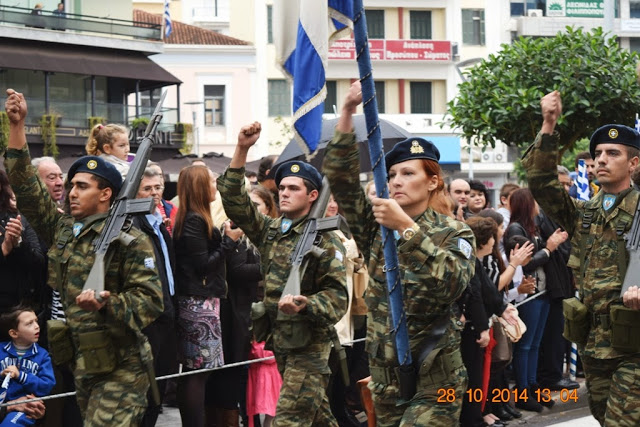 Παρουσία του ΥΦΕΘΑ Ιωάννη Λαμπρόπουλου στις εκδηλώσεις για την επέτειο του ΟΧΙ στην Καλαμάτα - Φωτογραφία 7