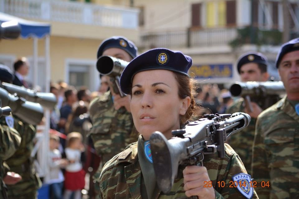 Φωτό από τη στρατιωτική παρέλαση στη Σάμο - Φωτογραφία 7