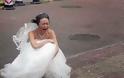 Δε πάει καλά ο κόσμος: Δείτε γιατί το έσκασε ο γαμπρός την ημέρα του γάμου...[photos]