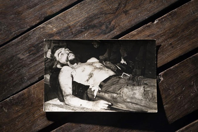 Νέες κρυμμένες φωτογραφίες του νεκρού Τσε ανακαλύφθηκαν μέσα σε κουτί με πούρα [photos] - Φωτογραφία 3