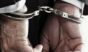 Σύλληψη 43χρονου «τσαντάκια» στην Ηλιούπολη - Φωτογραφία 1
