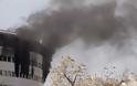 Πανικός από πυρκαγιά στο κρατικό ραδιόφωνο της Γαλλίας - Δείτε βίντεο και φωτογραφίες - Φωτογραφία 1