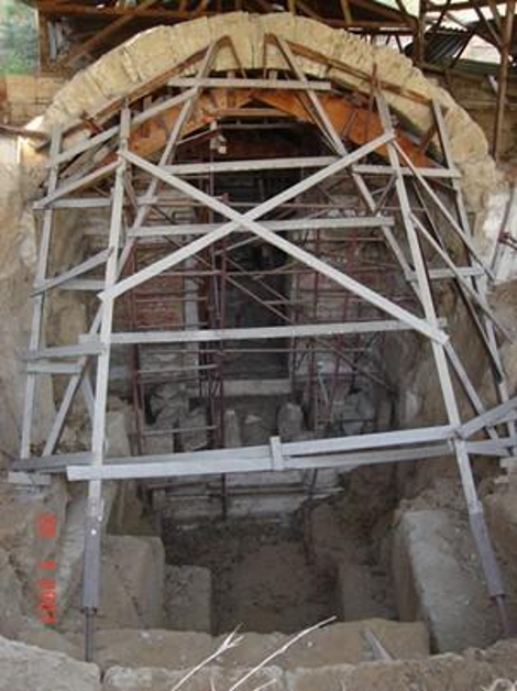 Δεν είναι μόνο η Αμφίπολη -Τα παραδείγματα άλλων μακεδονικών τάφων με υπόγειες κρύπτες [photos] - Φωτογραφία 6