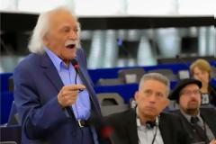 Γκάμπι Τσίμερ και Μανώλης Γλέζος σε κοινή συνέντευξη Τύπου με θέμα: «Οφειλές της Γερμανίας προς την Ελλάδα»