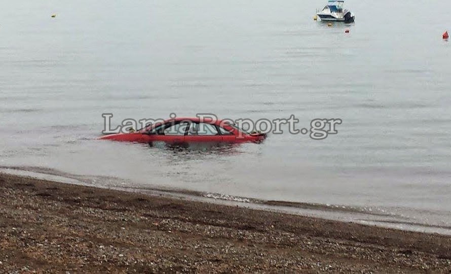 Μεθυσμένος οδηγός βούτηξε με το αυτοκίνητο του στη θάλασσα των Καμμένων Βούρλων [photos] - Φωτογραφία 4