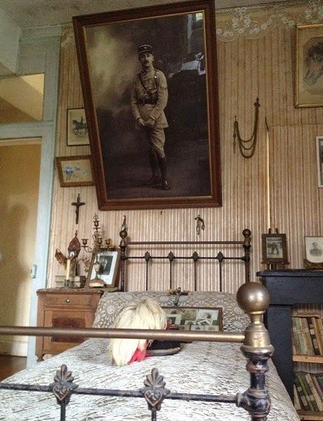 To δωμάτιο ενός στρατιώτη που είναι ανέγγιχτο έναν αιώνα - Φωτογραφία 1