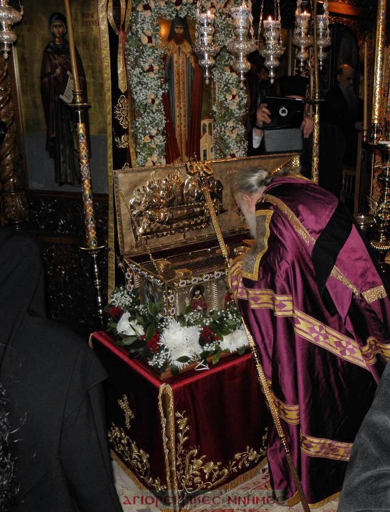 5519 - Με Αγιορειτική παρουσία τελείται τώρα η αγρυπνία για τον Άγιο Γεώργιο Καρσλίδη (φωτογραφίες) - Φωτογραφία 6