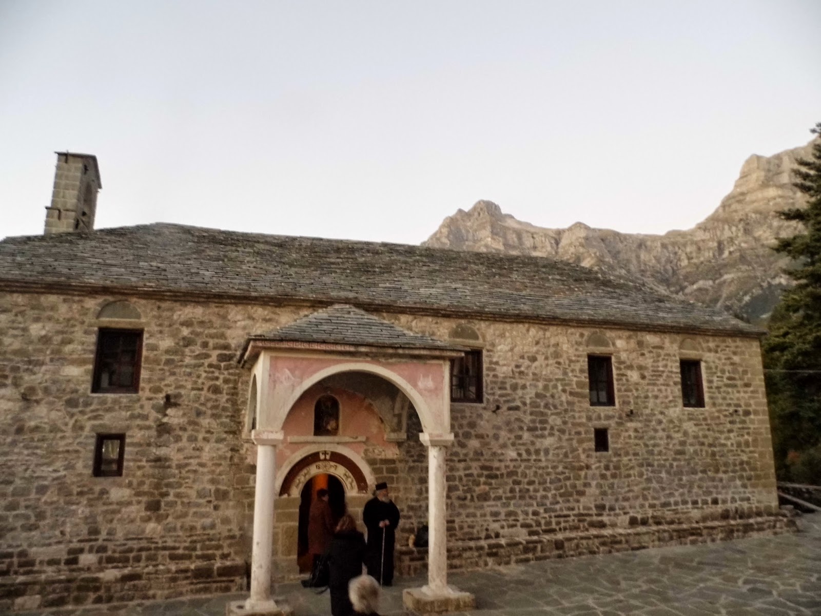 Το ιστορικό μοναστήρι της Αγίας Αικατερίνης στους Καταρράκτες Τζουμέρκων Άρτας [photos + video] - Φωτογραφία 9