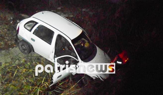 Αυτοκίνητο συγκρούστηκε με ασθενοφόρο στην Αμαλιάδα [photos] - Φωτογραφία 3