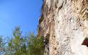 Στο λαξευμένο σε ένα βράχο στα Τζουμέρκα μοναστήρι της Παναγίας Κηπίνας [photos] - Φωτογραφία 8