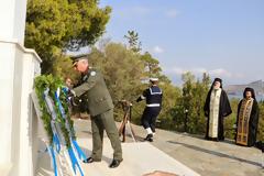 ΠΑΡΟΥΣΙΑ ΑΡΧΗΓΟΥ ΓΕΕΘΑ ΣΤΟ ΜΝΗΜΟΣΥΝΟ ΠΕΣΟΝΤΩΝ ΠΟΛΕΜΙΚΟΥ ΝΑΥΤΙΚΟΥ ΣΤΗΝ ΝΑΥΤΙΚΗ ΒΑΣΗ ΄΄ ΚΑΝΕΛΛΟΠΟΥΛΟΣ΄΄