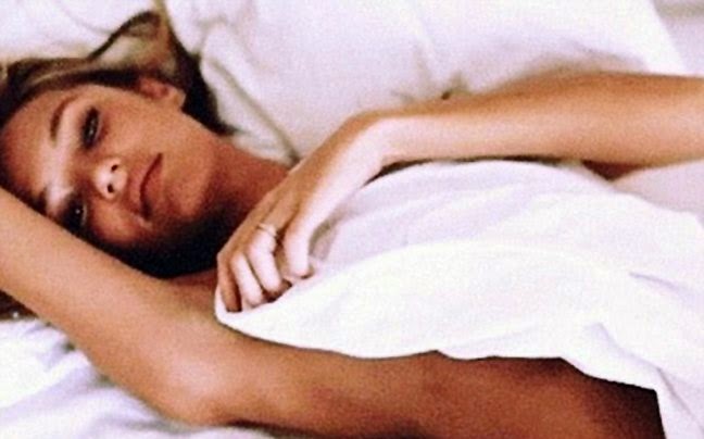 Candice Swanepoel: ακόμα και αγουροξυπνημένη είναι σέξι - Φωτογραφία 1