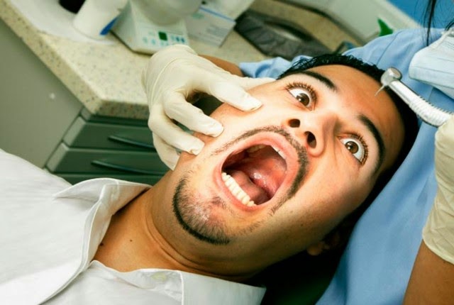 Θα απελάσουν τον οδοντίατρο του τρόμου - Φωτογραφία 1