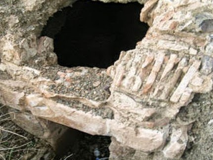 Αληθεύει ότι σε σπήλαια στην Κρήτη βρέθηκαν αρχαία ρομπότ και οι μυστικές υπηρεσίες κάλυψαν το γεγονός; - Φωτογραφία 1