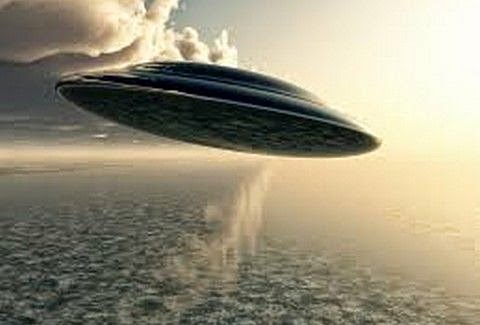 Πιστεύετε στα UFO; Ιστορίες ΔΙΑΣΗΜΩΝ που θα σας κάνουν να πιστέψετε στους εξωγήινους! - Φωτογραφία 1