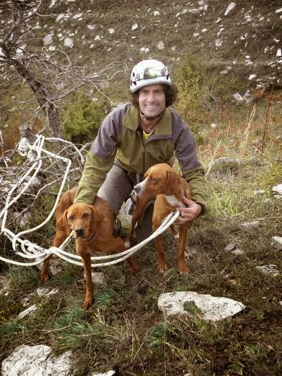 Επιχείρηση διάσωσης σκύλων,από σπηλαιοβάραθρο στο Ζαγόρι! - Φωτογραφία 3