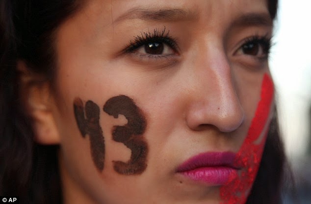 Μεξικό: Οργή και πένθος για τη δολοφονία 43 φοιτητών - Φωτογραφία 5
