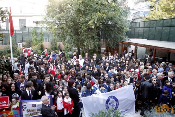 Θεσσαλονίκη: Χιλιάδες Τούρκοι στην πόλη για την επέτειο θανάτου του Κεμάλ Ατατούρκ - Φωτογραφία 2