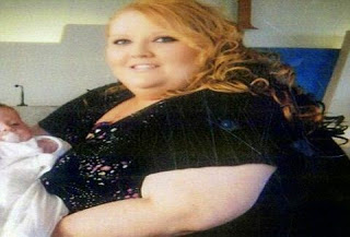 ΑΠΙΣΤΕΥΤΗ ΜΕΤΑΜΟΡΦΩΣΗ: Αυτή η γυναίκα έχασε 130 κιλά! Δείτε πώς είναι σήμερα [photos] - Φωτογραφία 1