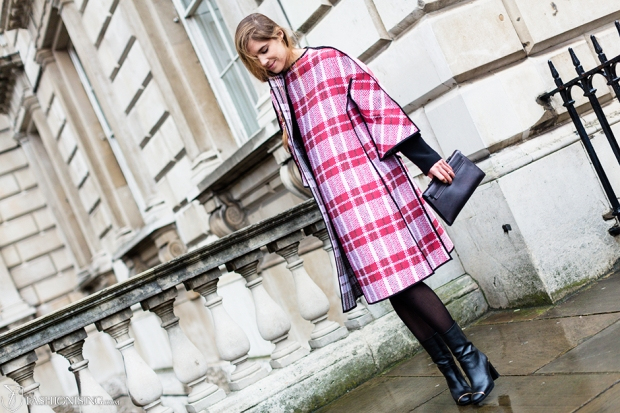 Καρό πανωφόρια: Η πιο cozy πινελιά στα χειμερινά μας outfit! - Φωτογραφία 8