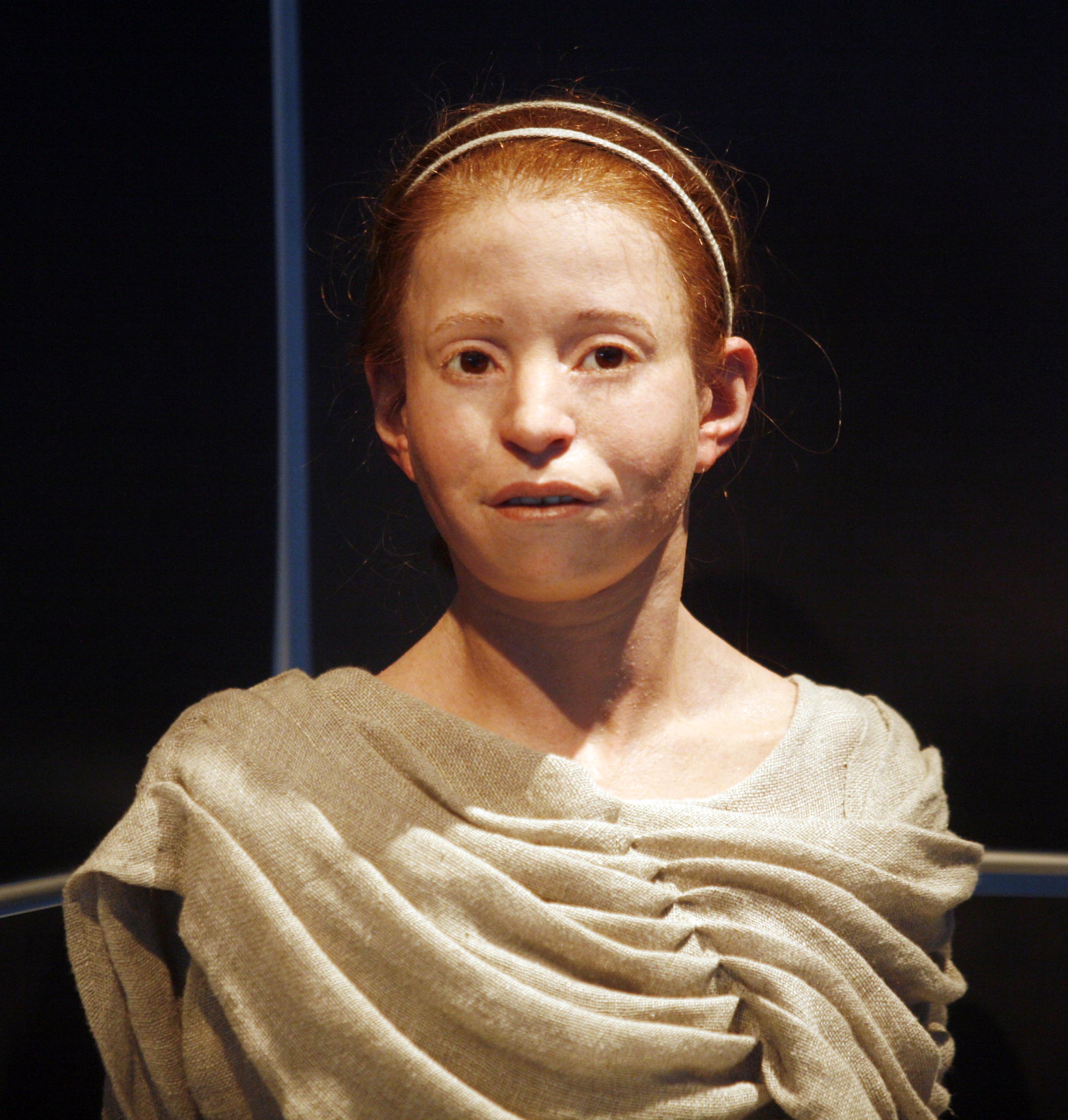 Μύρτις: Η 11χρονη της αρχαίας Αθήνας που μπορεί να «δείξει» το πρόσωπο του νεκρού της Αμφίπολης...[photos] - Φωτογραφία 3