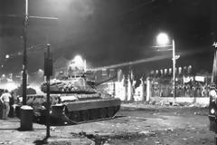 «Πολυτεχνείο 1973: Η μεγαλύτερη πολιτική απάτη του εικοστού αιώνα»! [photos+video]