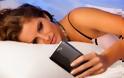 Κοιμάστε με το κινητό; Μήπως είναι επικίνδυνο;