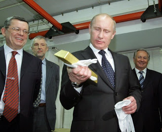 Γιατί ο Πούτιν αγοράζει μανιωδώς χρυσό - Φωτογραφία 1