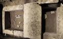 Ο τάφος της Αμφίπολης ήταν γεμάτος χρυσάφι, αγγεία και όπλα από το φέρετρο ως την οροφή - Τι λέει έμπειρος αρχαιολόγος