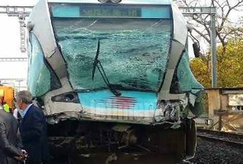 ΝΕΟΤΕΡΑ σχετικά με την τρομακτική σύγκρουση τρένων του ΟΣΕ στο Ρουφ...Δείτε φωτογραφίες από τα... συντρίμμια! [photos] - Φωτογραφία 1