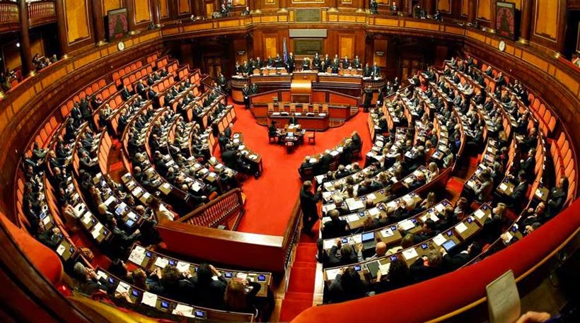 Ιταλία: Επαναπρόσληψη σε περίπτωση άδικης απόλυσης, σύμφωνα με το νέο νόμο εργασιακών - Φωτογραφία 1