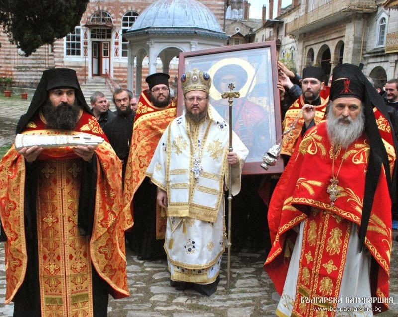 5595 - Φωτογραφίες από την επίσκεψη του Μητροπολίτη Ρούσε κ. Ναούμ (Πατριαρχείου Βουλγαρίας) στην Ιερά Μονή Ζωγράφου Αγίου Όρους - Φωτογραφία 20