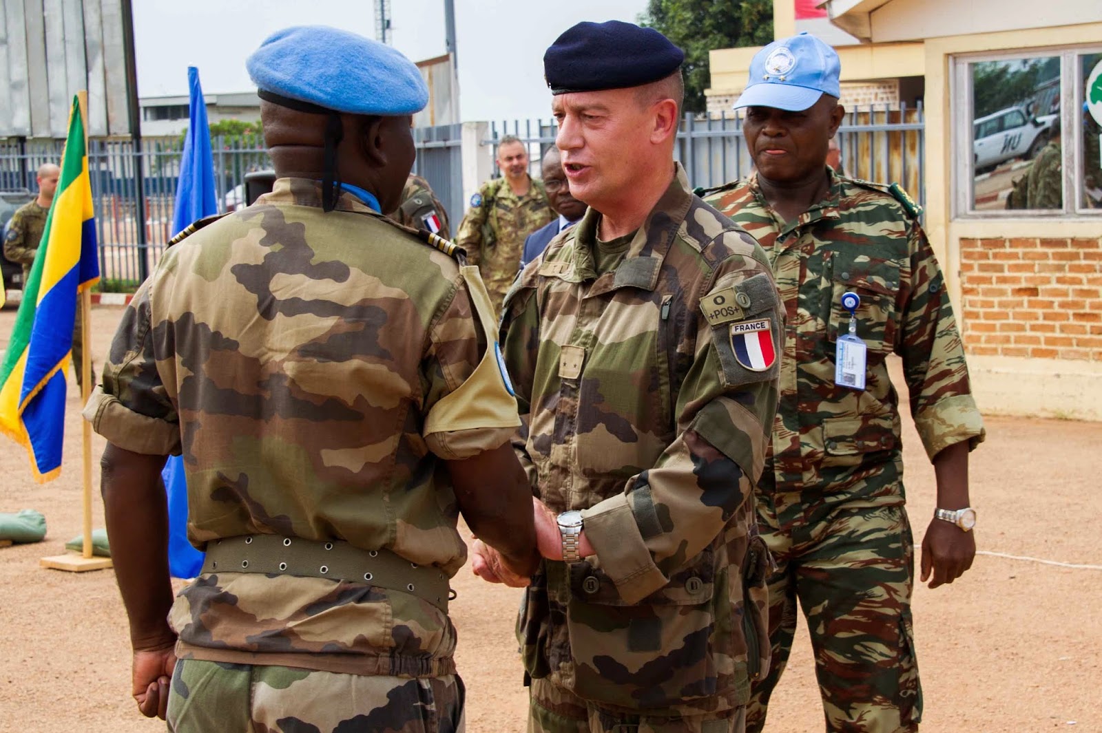 Ευρωπαϊκό Στρατηγείο Λάρισας: «Αποστολή Εξετελέσθη!» Παραδόθηκε εν χρόνω η ασφάλεια του διεθνούς αεροδρομίου του Bangui στις δυνάμεις των Ηνωμένων Εθνών MINUSCA - Φωτογραφία 2