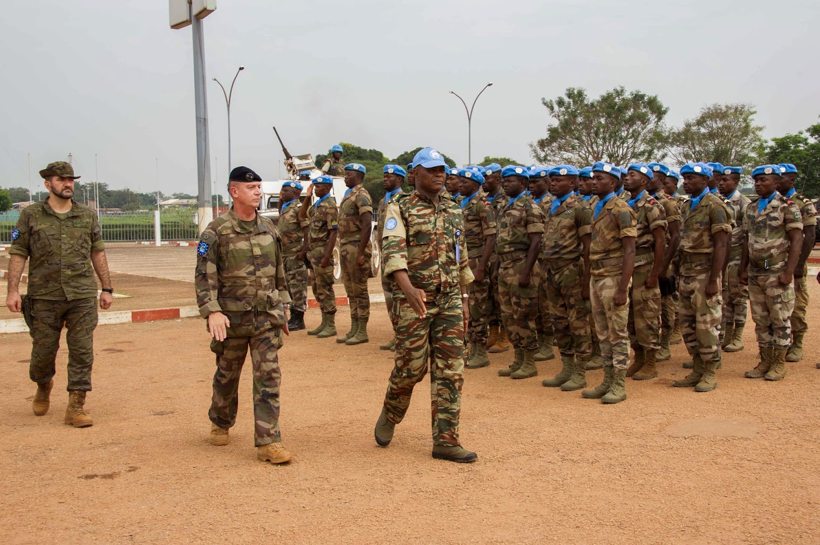 Ευρωπαϊκό Στρατηγείο Λάρισας: «Αποστολή Εξετελέσθη!» Παραδόθηκε εν χρόνω η ασφάλεια του διεθνούς αεροδρομίου του Bangui στις δυνάμεις των Ηνωμένων Εθνών MINUSCA - Φωτογραφία 8