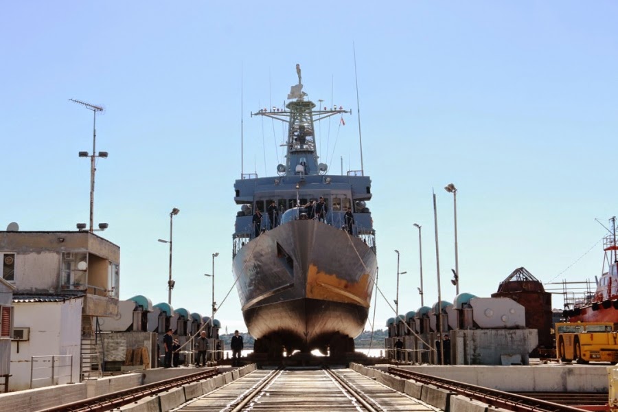 Επίσκεψη ΥΕΘΑ Νίκου Δένδια στο Αρχηγείο Στόλου και σε Πολεμικά πλοία στο Ναύσταθμο Σαλαμίνος - Φωτογραφία 29