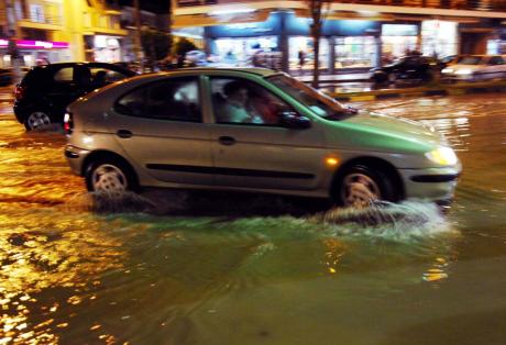 Δυτική Ελλάδα: Κίνδυνος πλημμυρών σε Μανωλάδα και Μεσολόγγι - Φωτογραφία 1