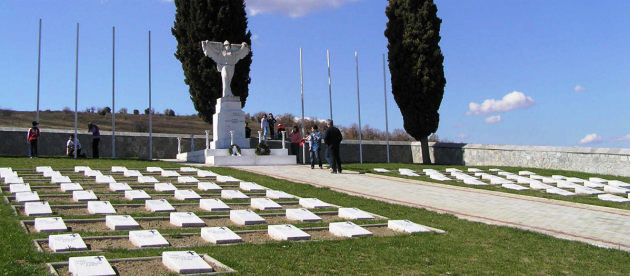 Οι Ατίμητοι Νεκροί της Μεγάλης Μάχης της Ελλάδας του 1940 – 1941 - Φωτογραφία 23