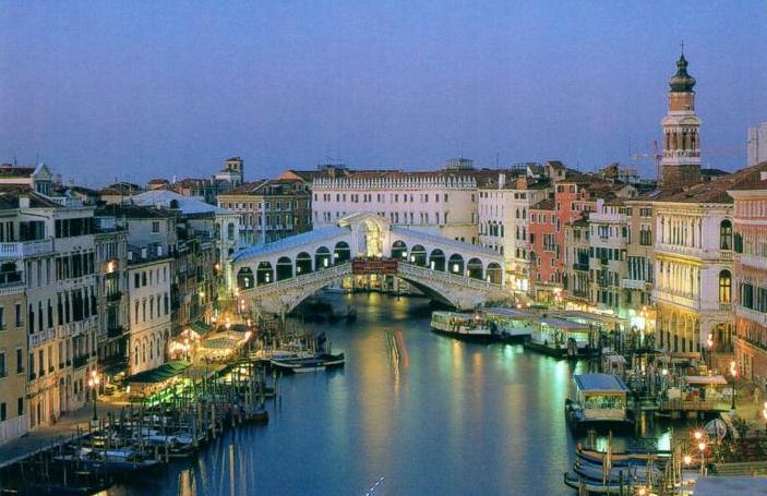 Ο δήμος Βενετίας απαγορεύει τις βαλίτσες με... ροδάκια - Κάνουν θόρυβο και ξυπνούν τους κατοίκους - Φωτογραφία 1