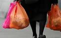 ΕΕ: Υπεγράφη συμφωνία-σταθμός για τη χρήση πλαστικής σακούλας