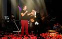 Ο διάσημος τραγουδιστής Kobi Peretz πάτησε Ελλάδα και αναστάτωσε με τις ερμηνείες του... [photos+video] - Φωτογραφία 2