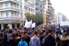 ΣΥΜΒΑΙΝΕΙ ΤΩΡΑ: Κλειστό το κέντρο της Αθήνας...Χάος στους δρόμους και απίστευτη ταλαιπωρία! [photos]