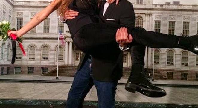 Γνωστός Έλληνας ηθοποιός παντρεύτηκε την αγαπημένη του στη Νέα Υόρκη [photos] - Φωτογραφία 1